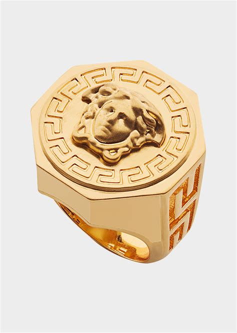 chevaliere bague versace homme|Bijoux de Luxe Homme .